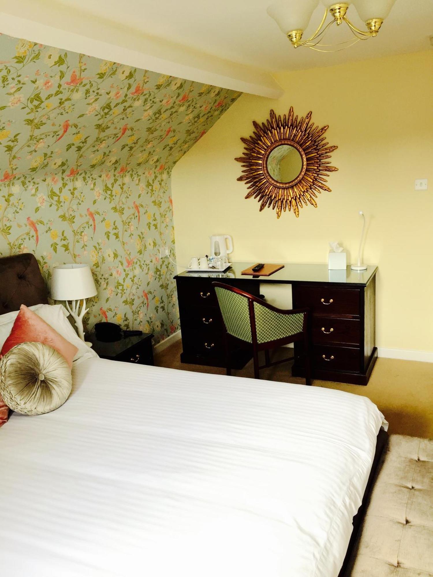 Pine Lodge Hotel & Restaurant Mansfield Room photo